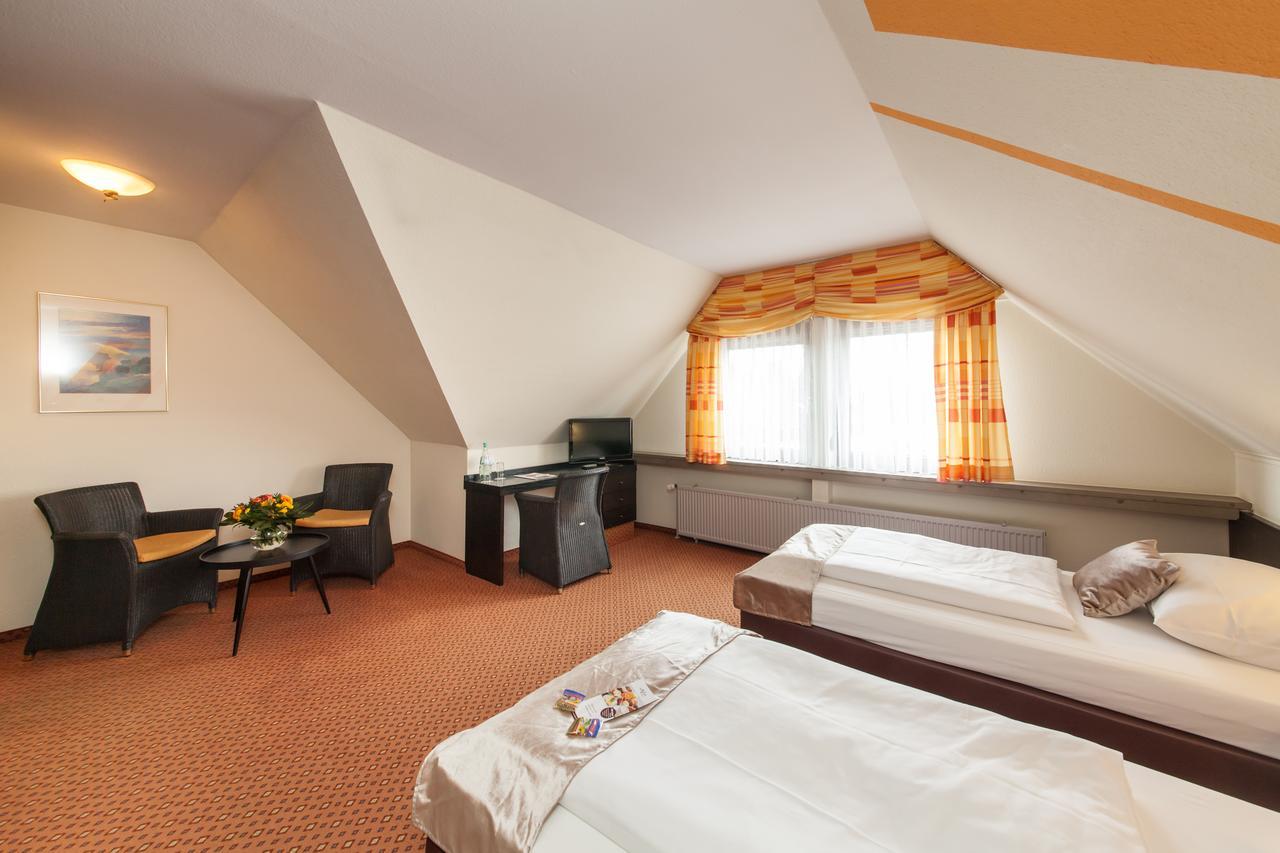 Hotel Strohgaeu Korntal-Münchingen Exteriér fotografie
